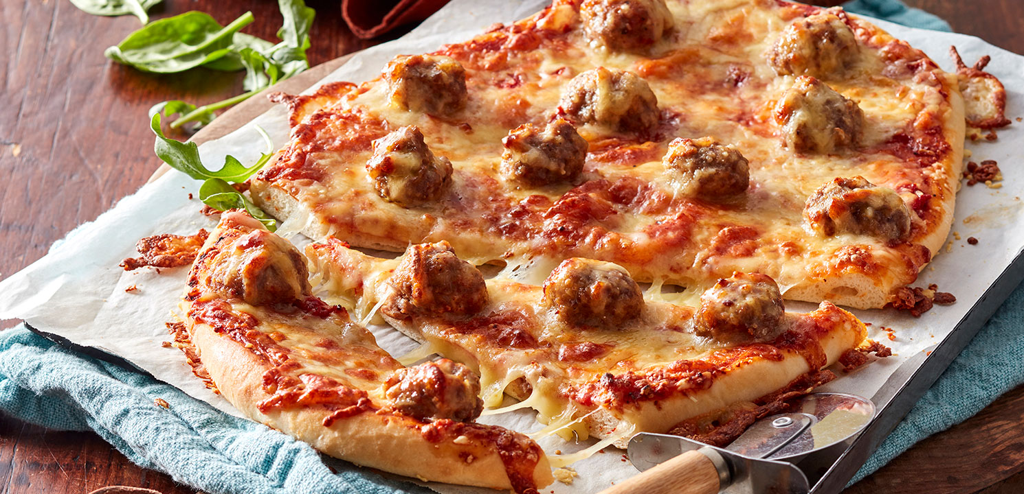 The Best Meatball Pizza