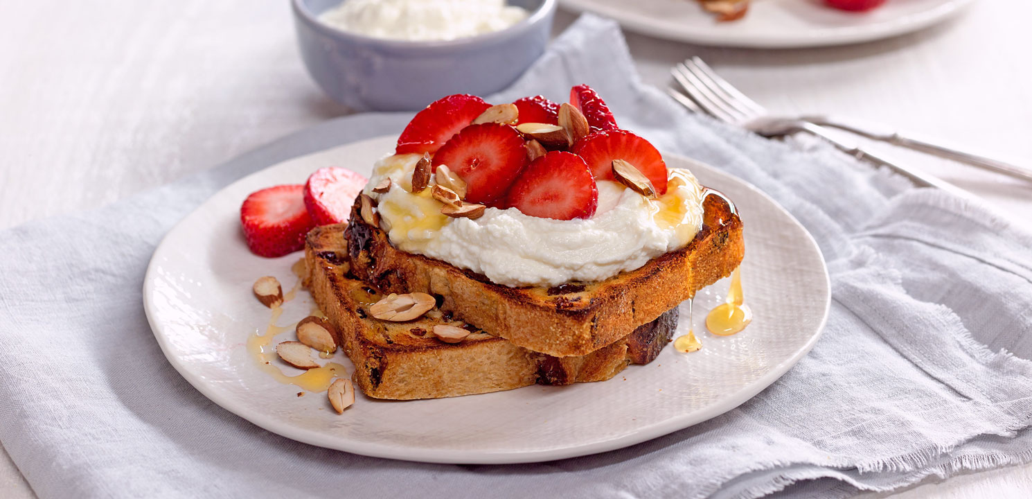 Honeyed Ricotta on Fruit Bread with Strawberries
